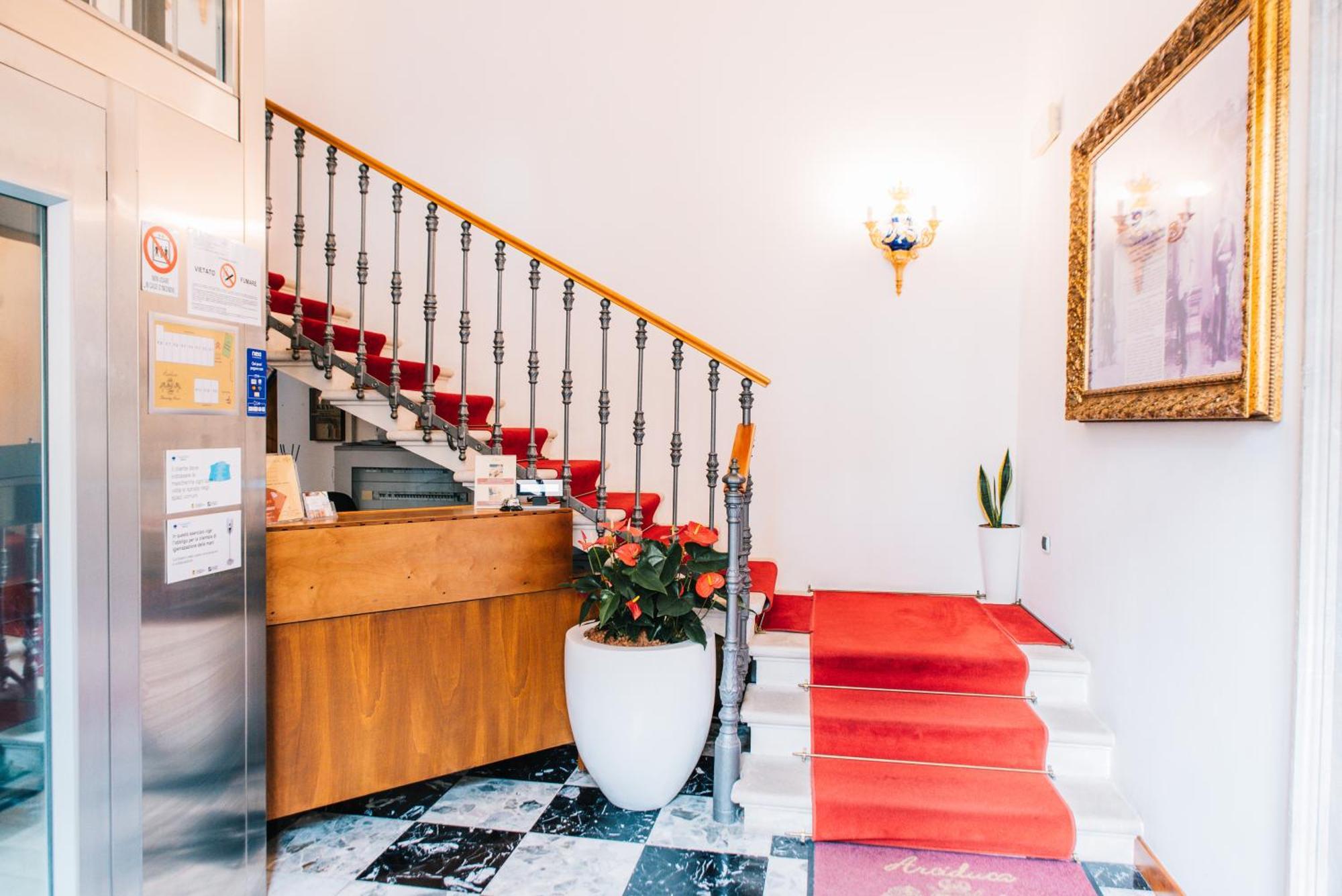 Arciduca Charming House Room & Breakfast 아르코 외부 사진