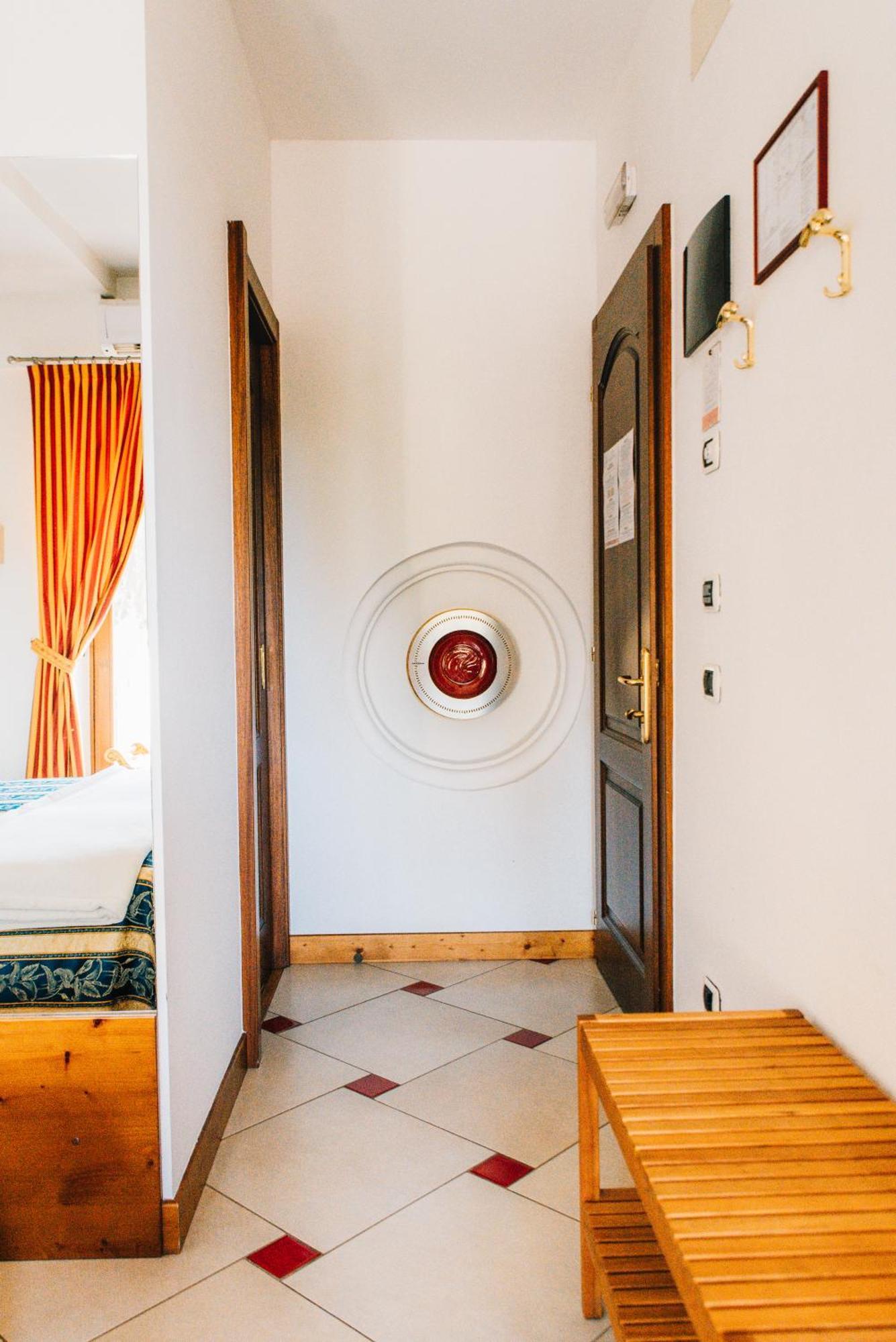 Arciduca Charming House Room & Breakfast 아르코 외부 사진